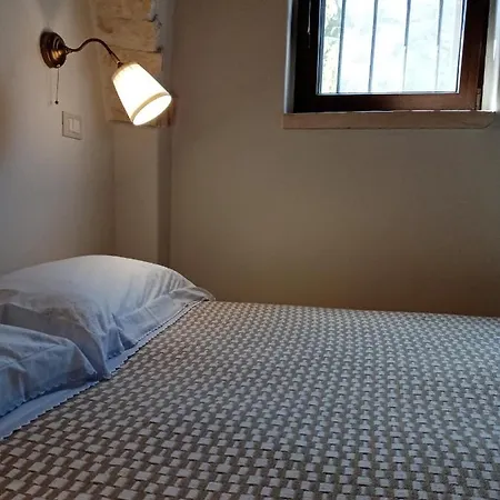 Trulli La Collinetta Tatil Evi *