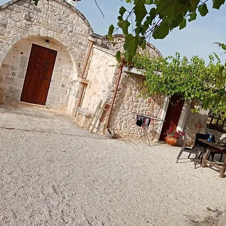 Trulli La Collinetta Tatil Evi